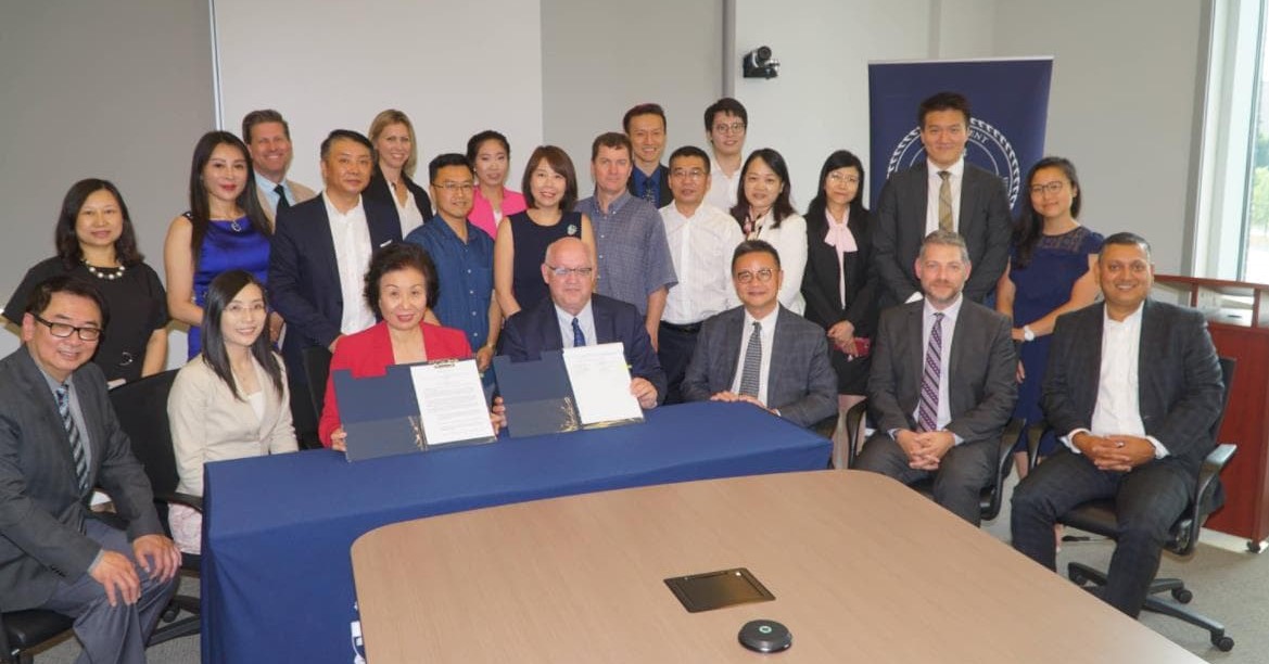 澳門加拿大經貿促進會與多倫多大學簽署協議提供領袖訓練